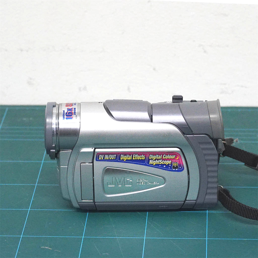 JVC VIDEOMOVIE GR 21 - Image 3