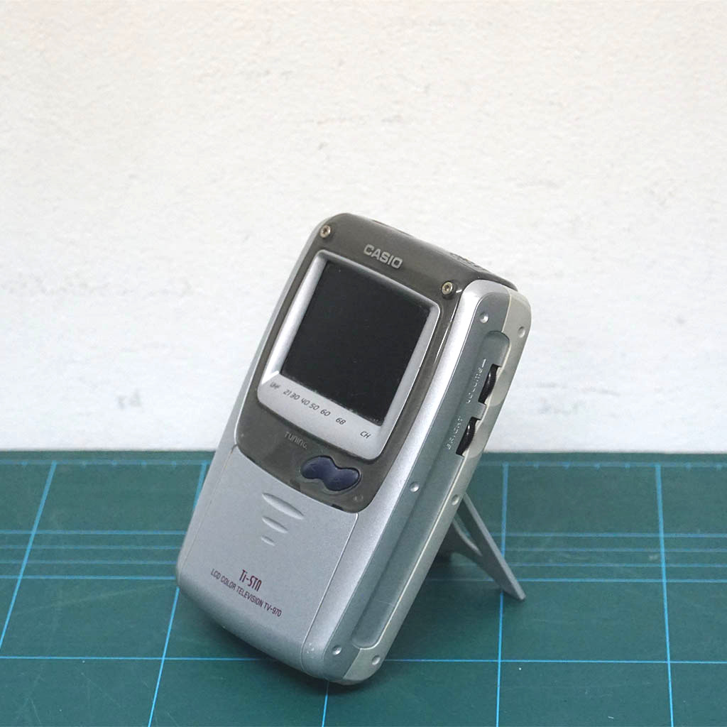 Casio TV-970 Portable TV - Image 2