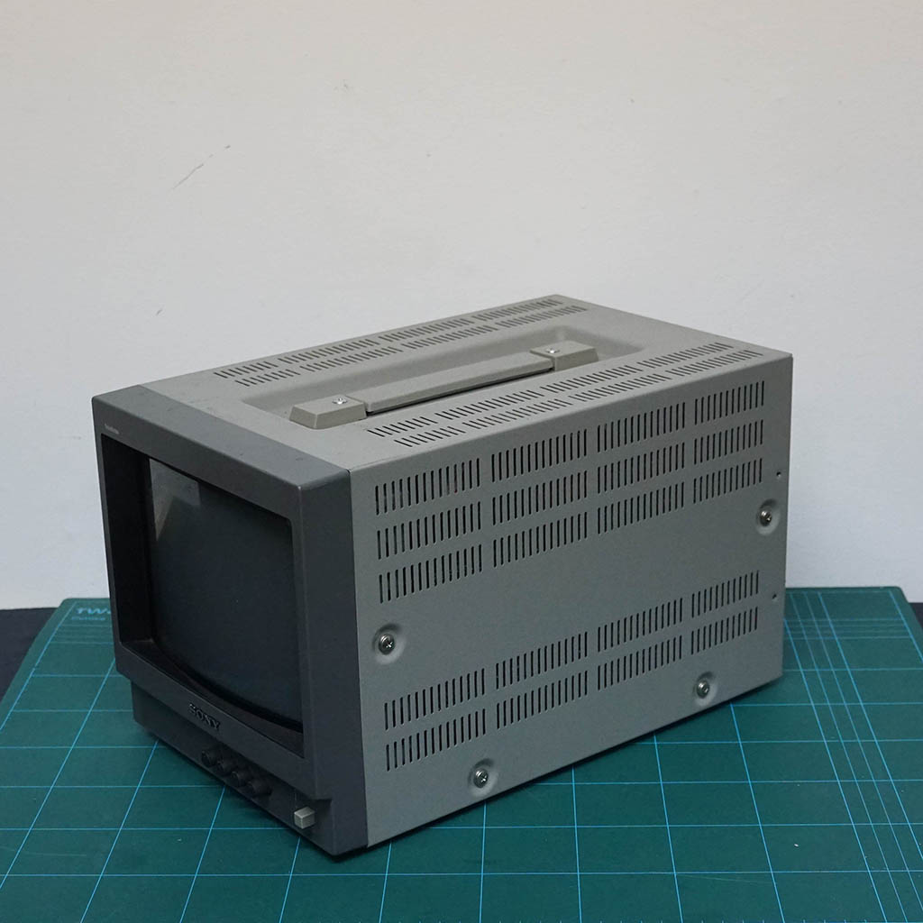 SONY PVM 9040ME - Image 3