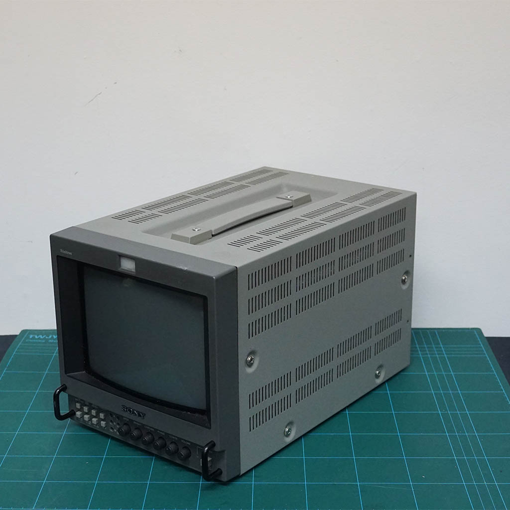 SONY PVM 9041QM - Image 3